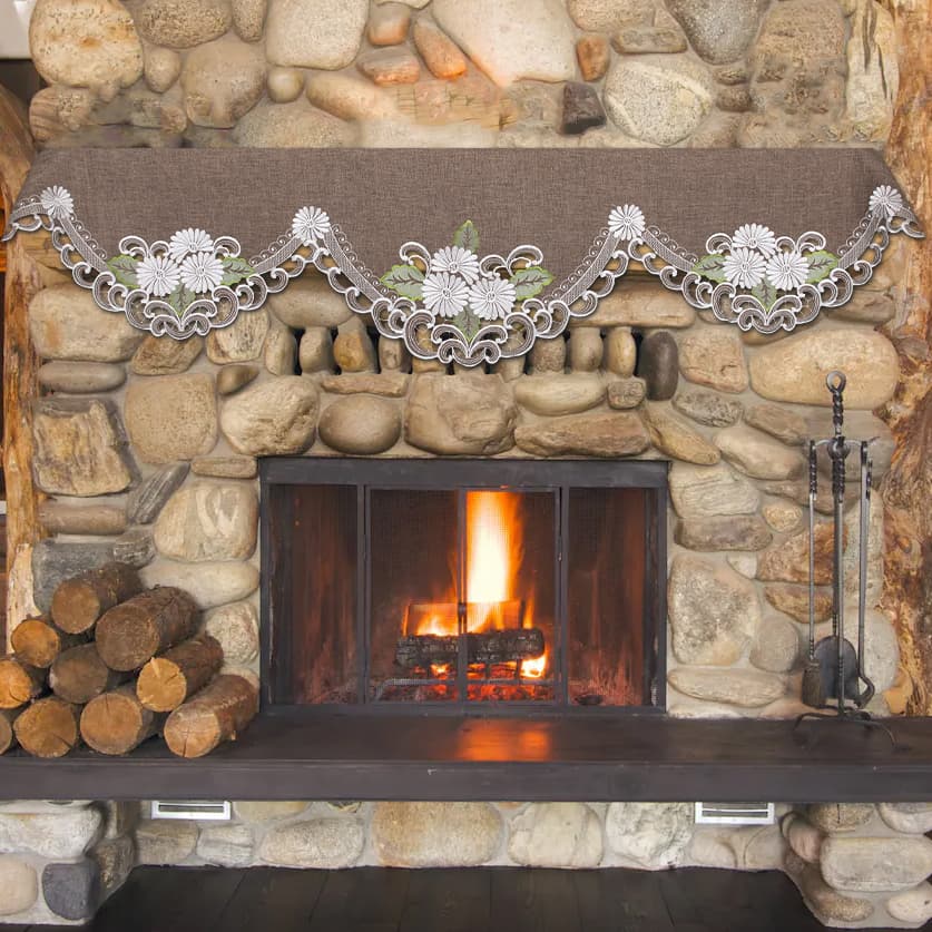 Mantel Scarves @ TableclothsLAT.com