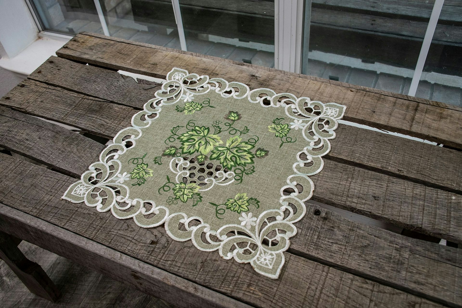 Antique Green Leaf on Sage Green Square Doily (16" Square)
