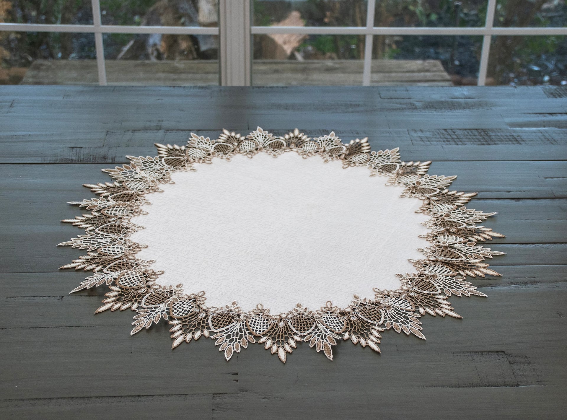 Neutral Earth Tones White Jacquard Table Doily (23"/ 33" RD)