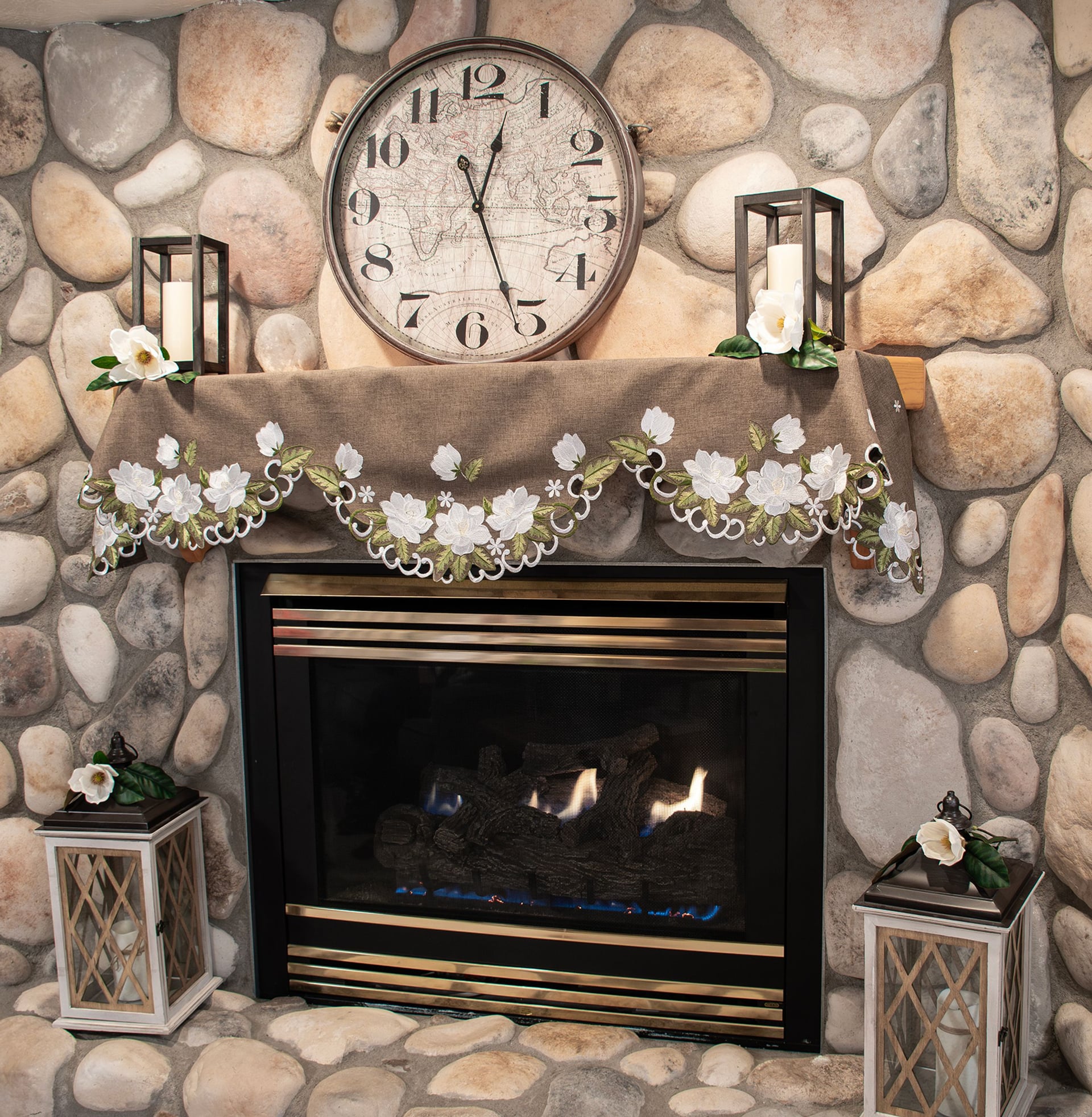 Magnolia on Brown Mantel Scarf (19"x90")