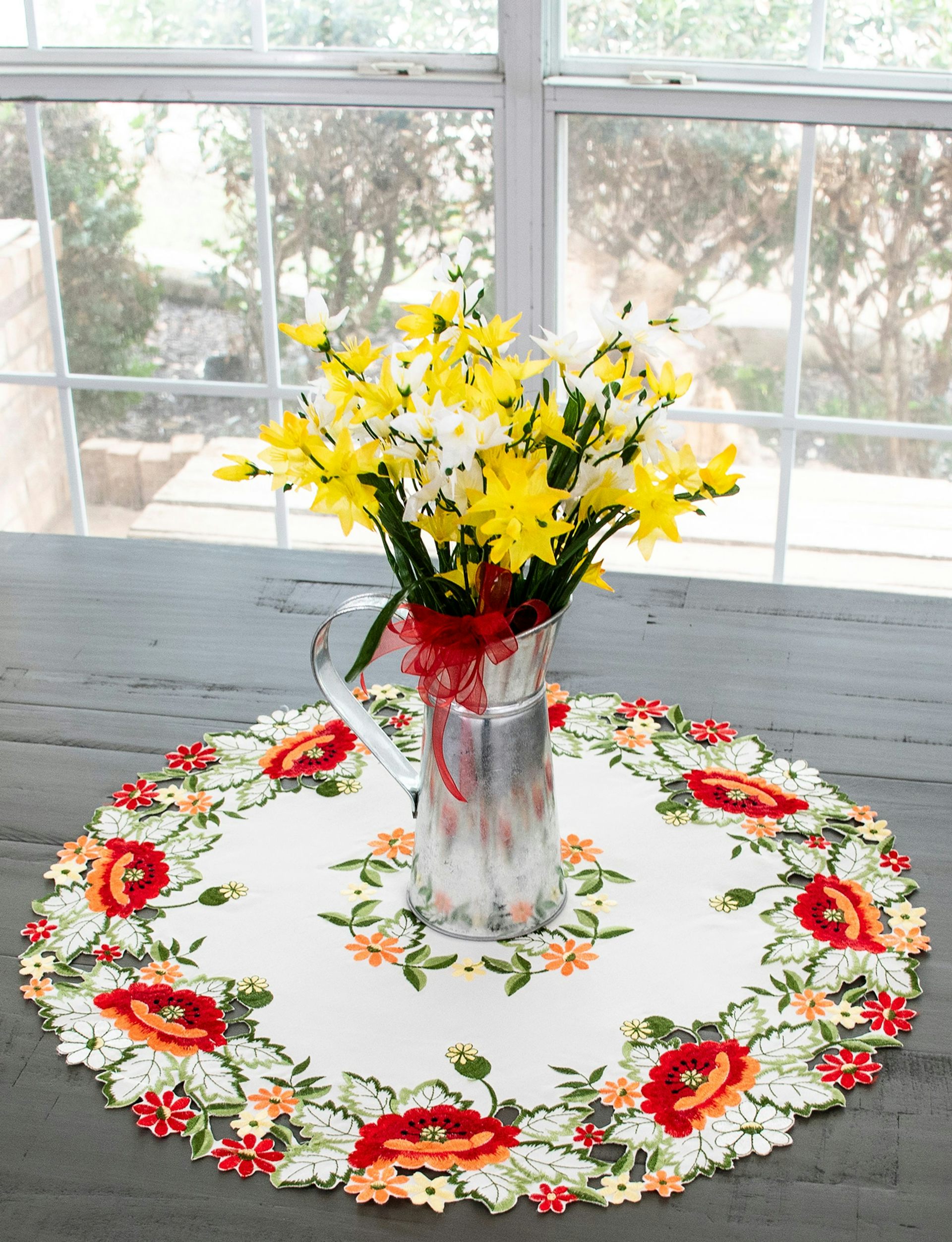 Red Poppy on Ivory Table Topper, Doily (23 / 33" Round)