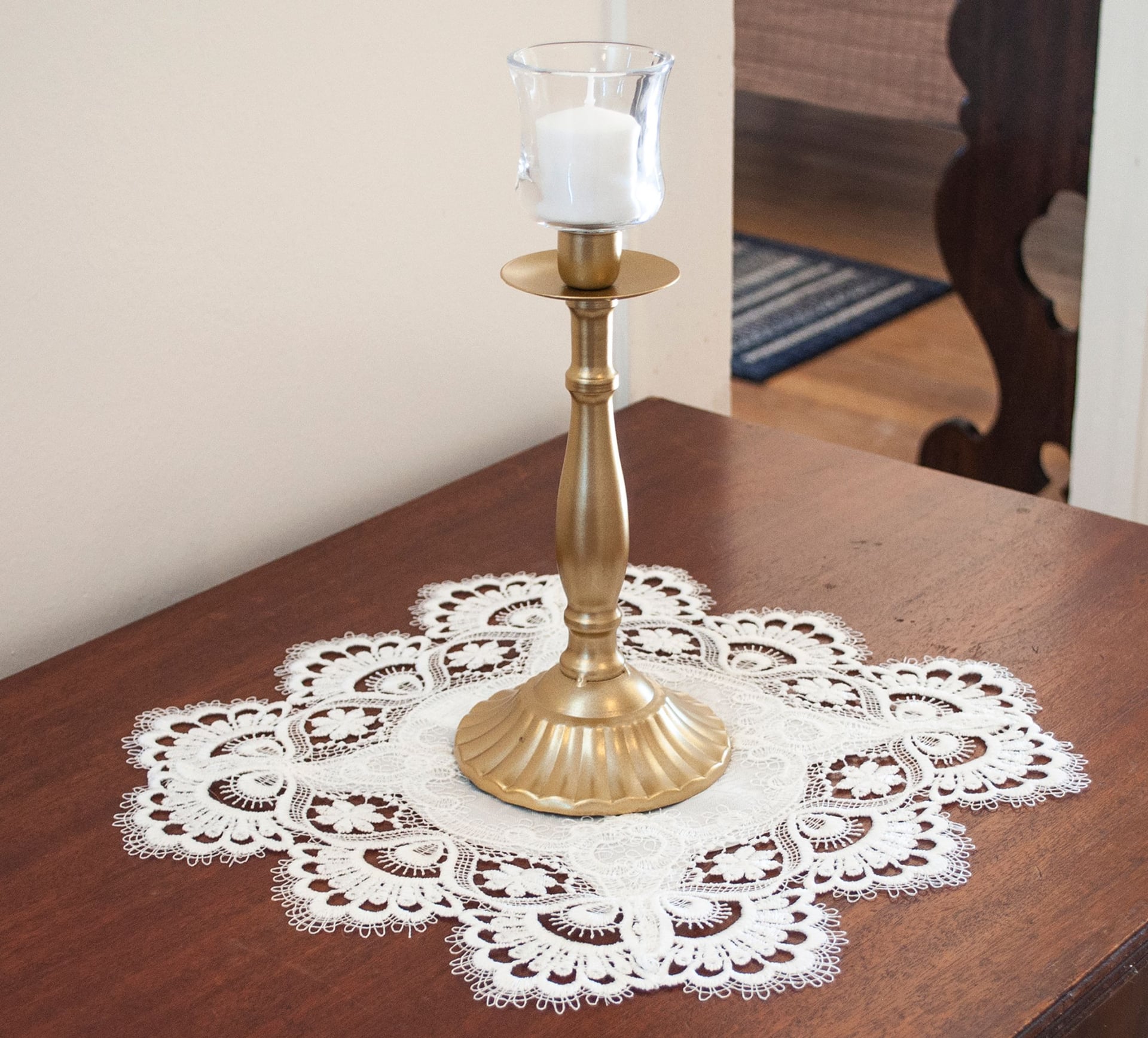 White European Lace Antique Jacquard Fabric Doily, Placemat